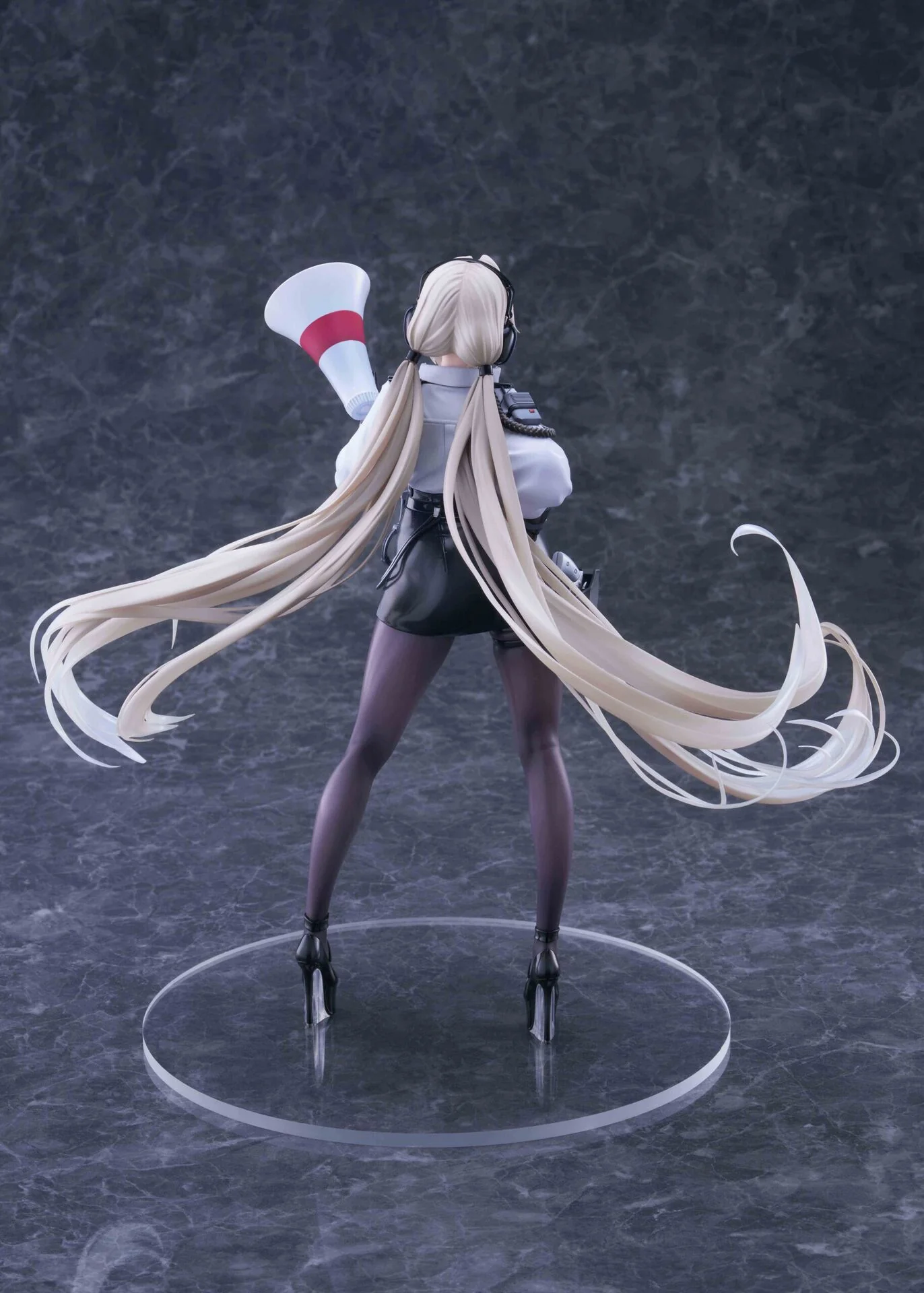 Azur Lane - Kronshtadt - Golden Head - 1/6 - Begin the Rush! (Alice Glint, Thousand) - Image 8