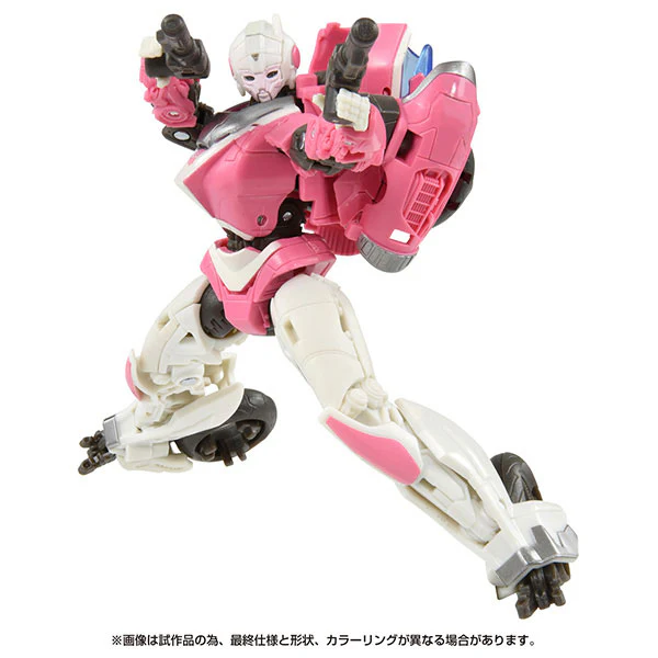 Bumblebee (2018) - Arcee - Deluxe Class - Studio Series (SS-86) (Takara Tomy) - Image 3