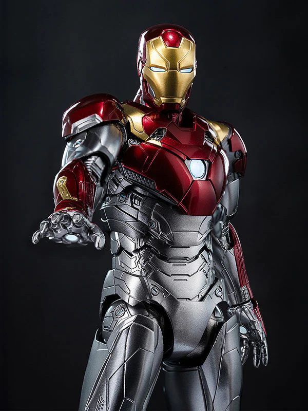 DLX Spider-Man: Homecoming - Iron Man Mark 47 (Threezero) - Image 2