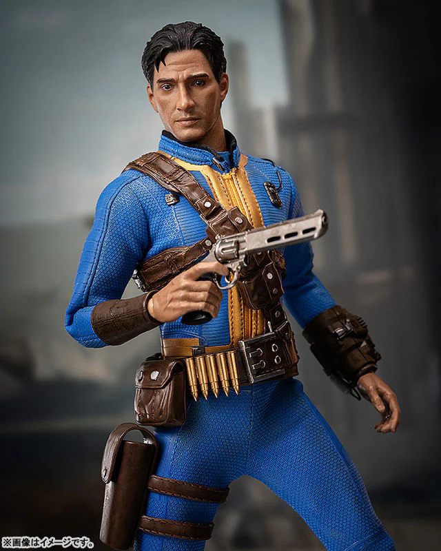 Fallout - 1/6 - Sole Survivor - Male (Threezero) - Image 3