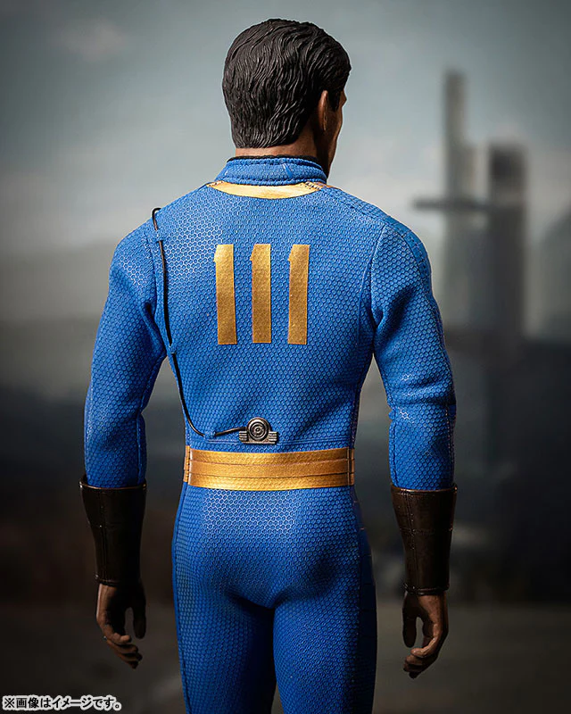 Fallout - 1/6 - Sole Survivor - Male (Threezero) - Image 6