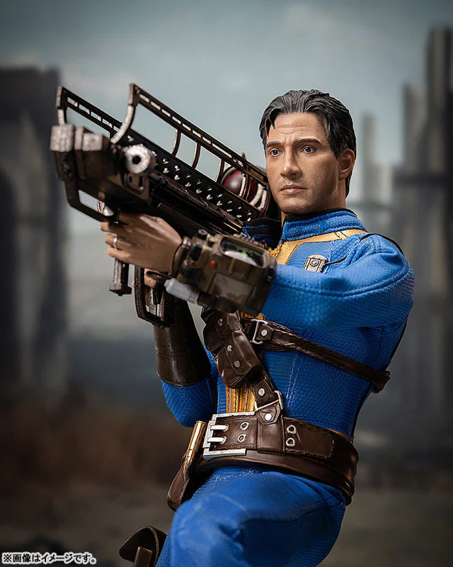 Fallout - 1/6 - Sole Survivor - Male (Threezero) - Image 7