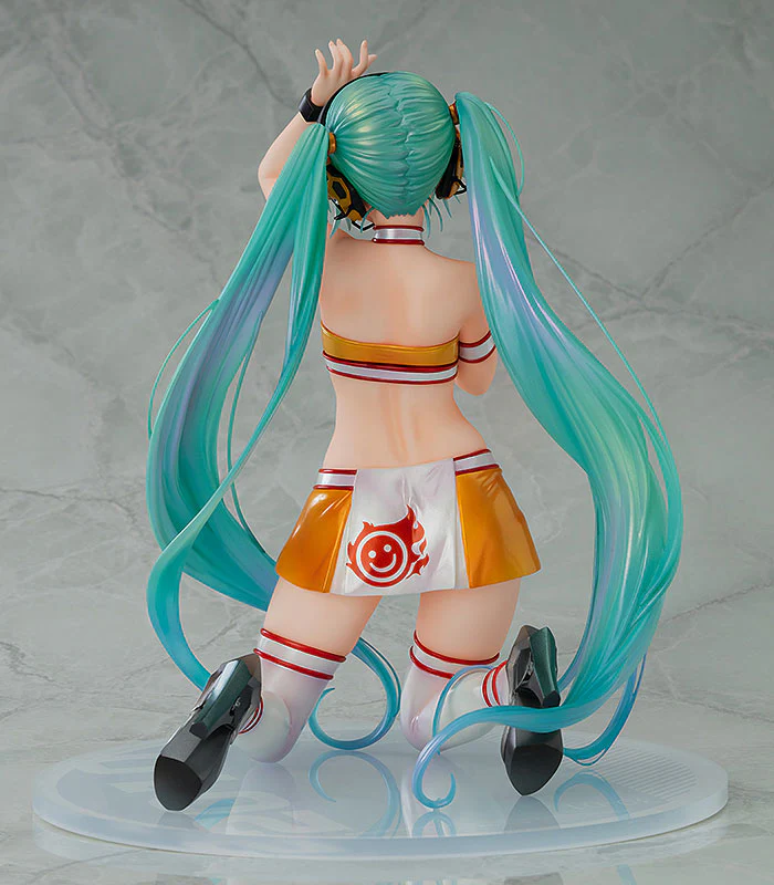 Hatsune Miku GT Project Racing Miku 2010Ver. Art by Kentaro Yabuki 1/7 - Image 8