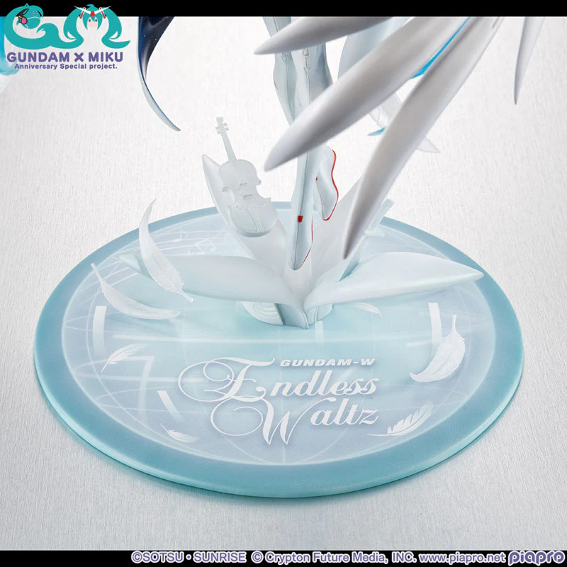 Piapro Characters - Shin Kidou Senki Gundam Wing Endless Waltz - Hatsune Miku - Gundam x Miku Anniversary Special Project - Lucrea - 1/7 - Wing Gundam Zero EW (MegaHouse) [Shop Exclusive] - Image 7