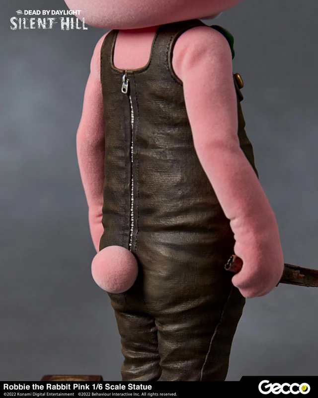 SILENT HILL x Dead by Daylight / Robbie the Rabbit Pink 1/6 Scale Statue - Image 7